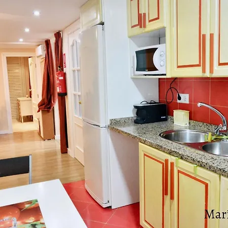 Comfortable In 55 M² Welcoming Terrace 아파트